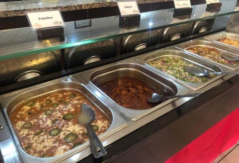 El Camino Hotel & Suites