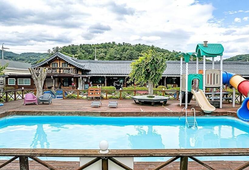 Gapyeong Acimpunggeongpension