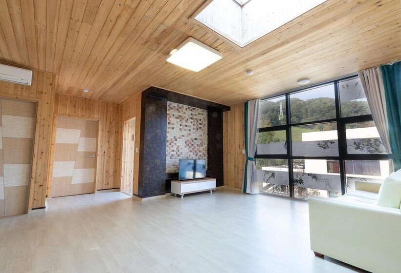 Gapyeong Yeolhodang Pension