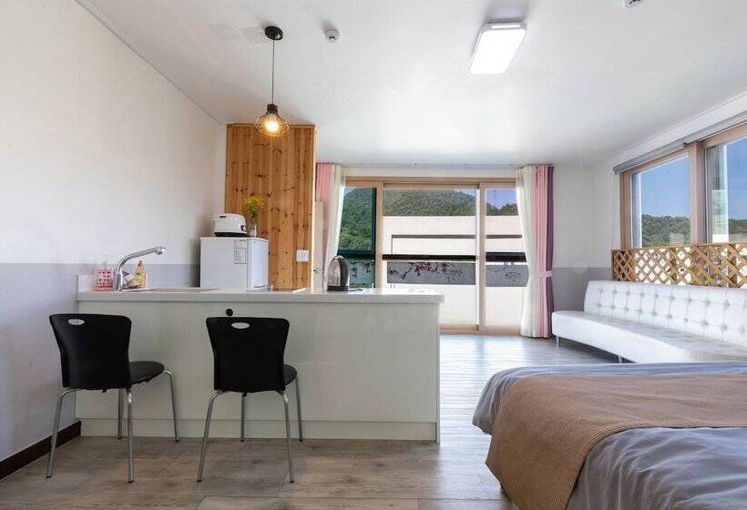 Gapyeong Yeolhodang Pension