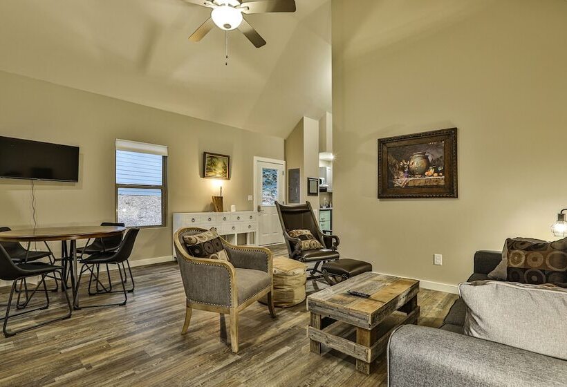 Villas At Gingershack Farms