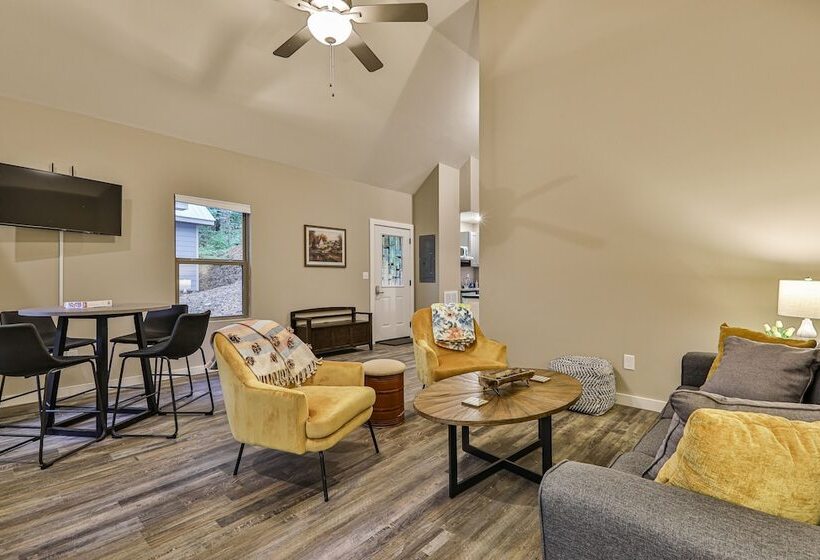 Villas At Gingershack Farms