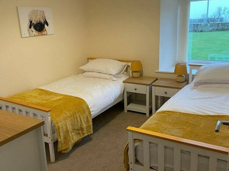 Glen Cottage 8 Fenton Hill Farm