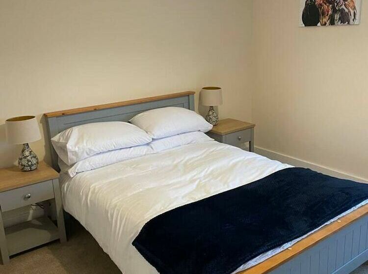 Glen Cottage 8 Fenton Hill Farm