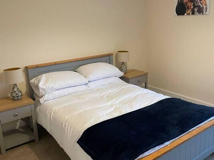 Glen Cottage 8 Fenton Hill Farm