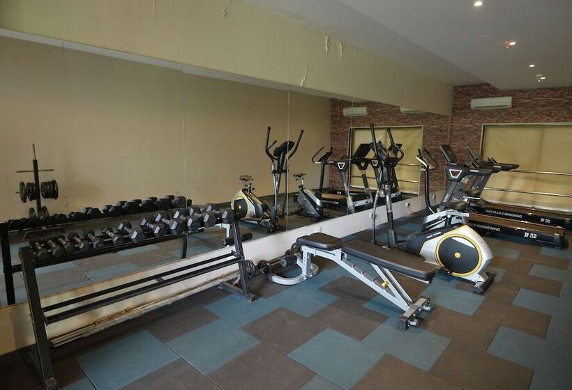 Greenleaf The Resort & Spa, Ganpatipule