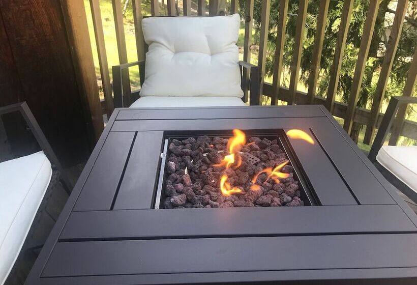 Grizzly Bear Lodge Rustic Cabin By Yosemite Region Resorts