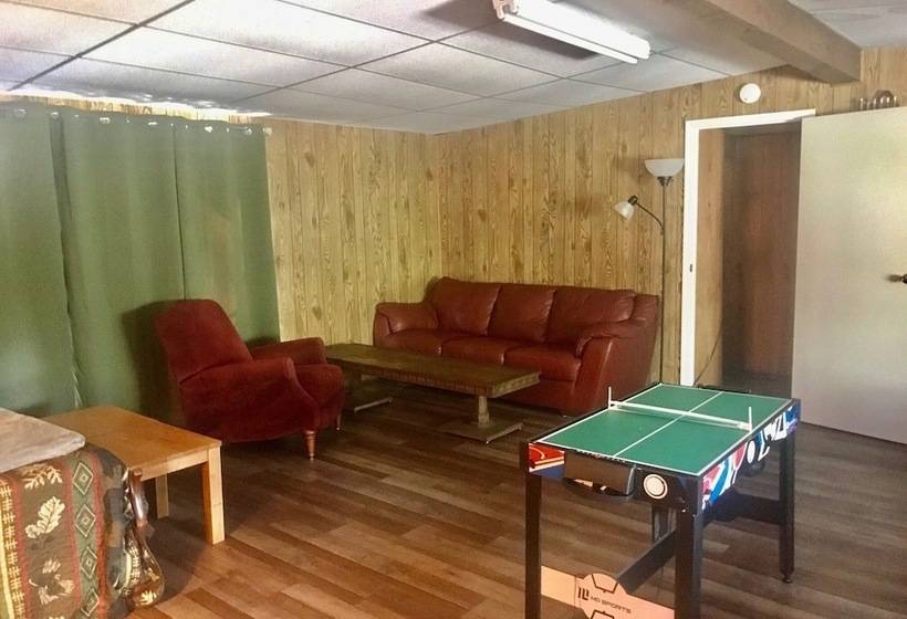 Grizzly Bear Lodge Rustic Cabin By Yosemite Region Resorts