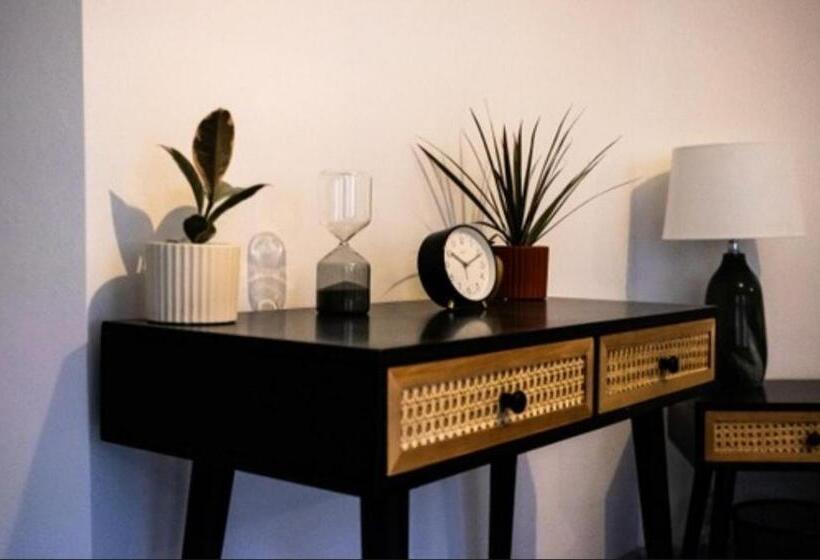 Хостел The White Hart