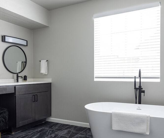 פונדק Winter Park Chateau