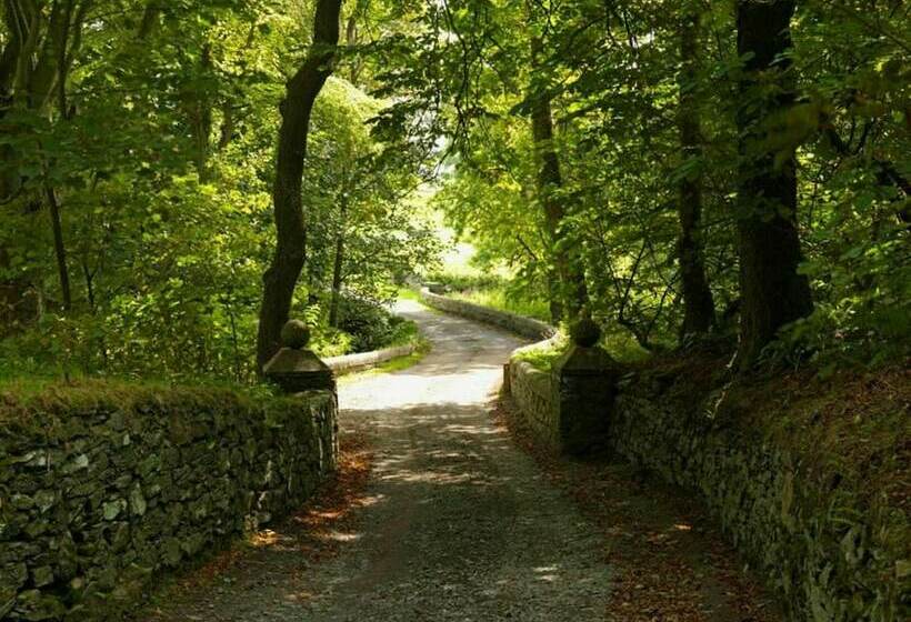 فندق 17 Talitha Bell Tent Glamping Anglesey