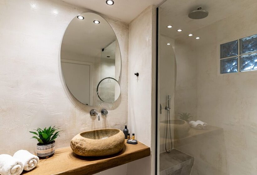 Отель Amer Suites Fira