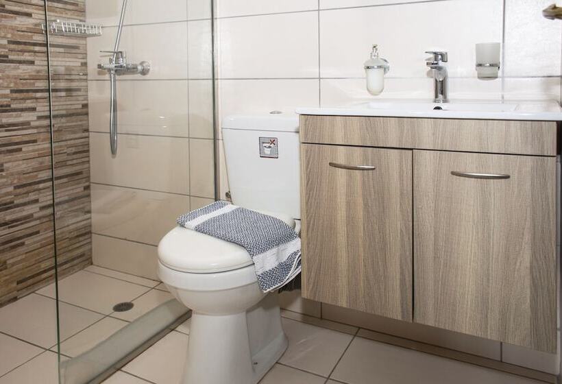 فندق Argo Rooms   Papadakis