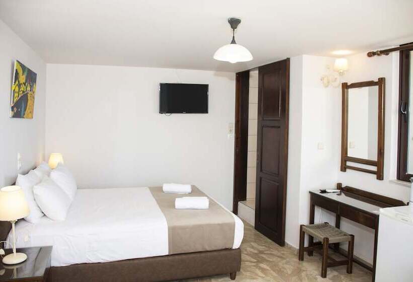 فندق Argo Rooms   Papadakis