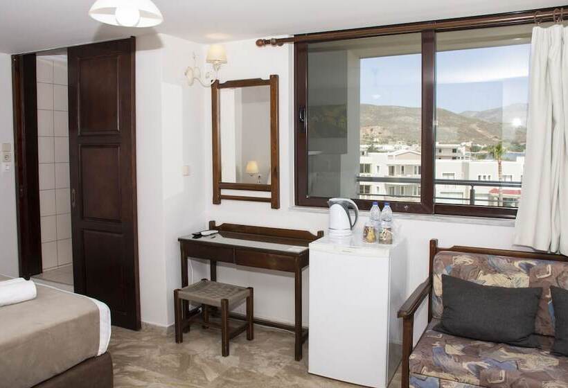 فندق Argo Rooms   Papadakis