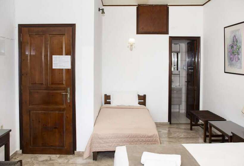 فندق Argo Rooms   Papadakis