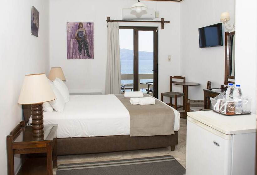 فندق Argo Rooms   Papadakis