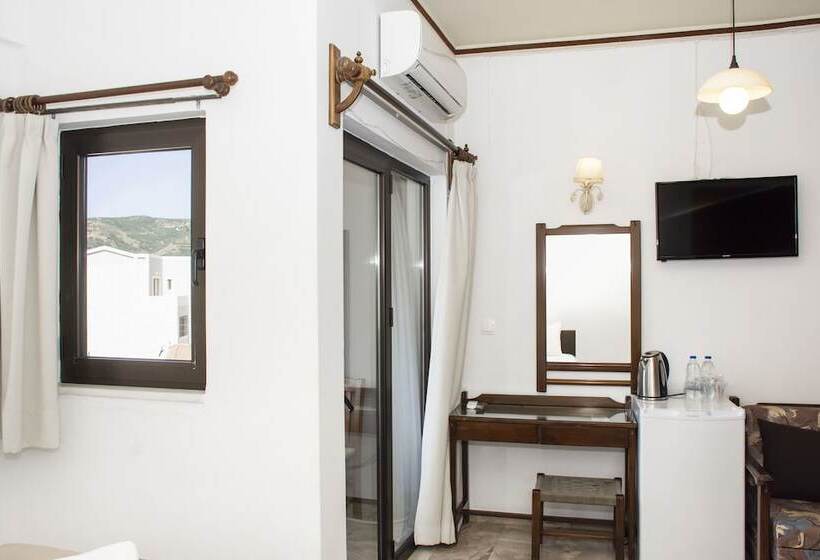 בית מלון כפרי Argo Rooms   Papadakis