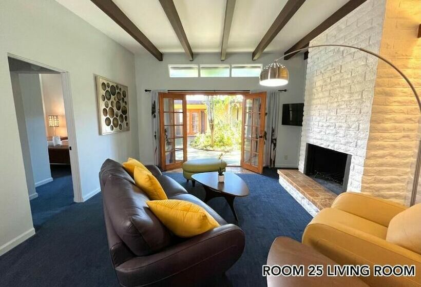 فندق Atrium Palm Springs   Gay Men S Resort