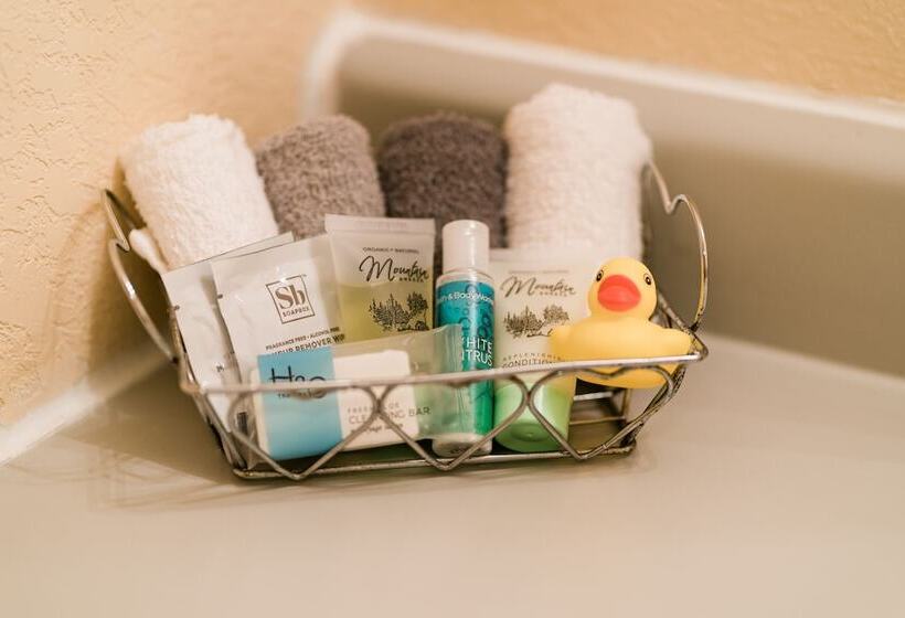 酒店 Battle Creek Lodge