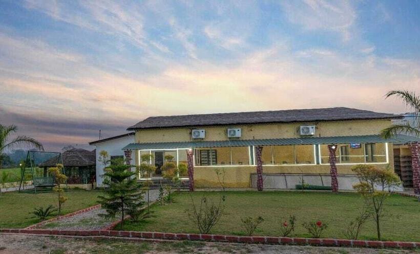 호텔 Brar Tiger Resort