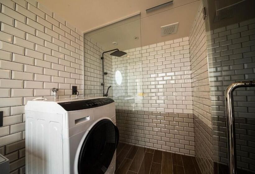 בית מלון כפרי Brick