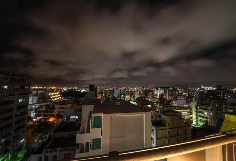 בית מלון כפרי Brick