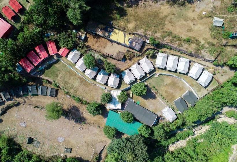 בית מלון כפרי Camp Awara Rishikesh