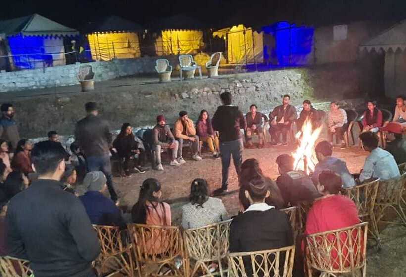 בית מלון כפרי Camp Awara Rishikesh