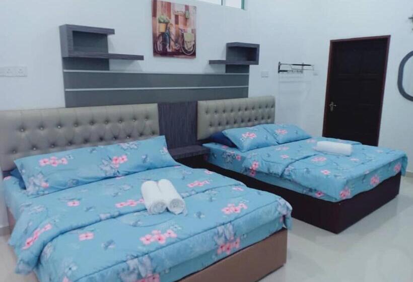 هتل Captain S Cabin Resort   Naval Heritage