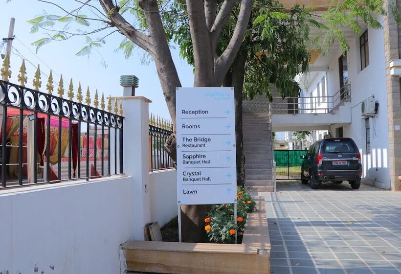 فندق Clarks Inn Express Bharatpur