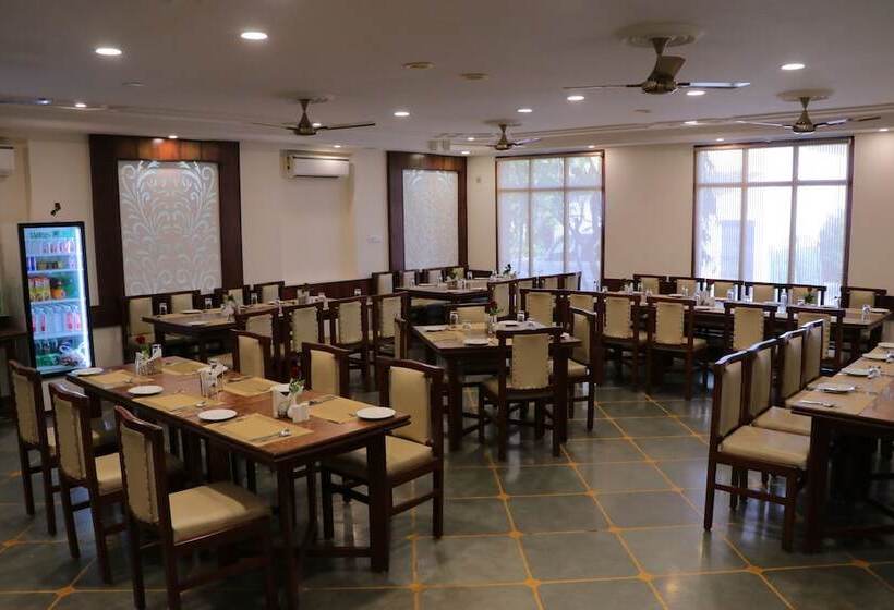 فندق Clarks Inn Express Bharatpur