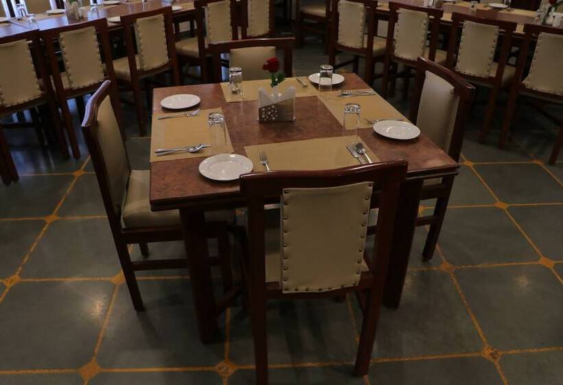 فندق Clarks Inn Express Bharatpur