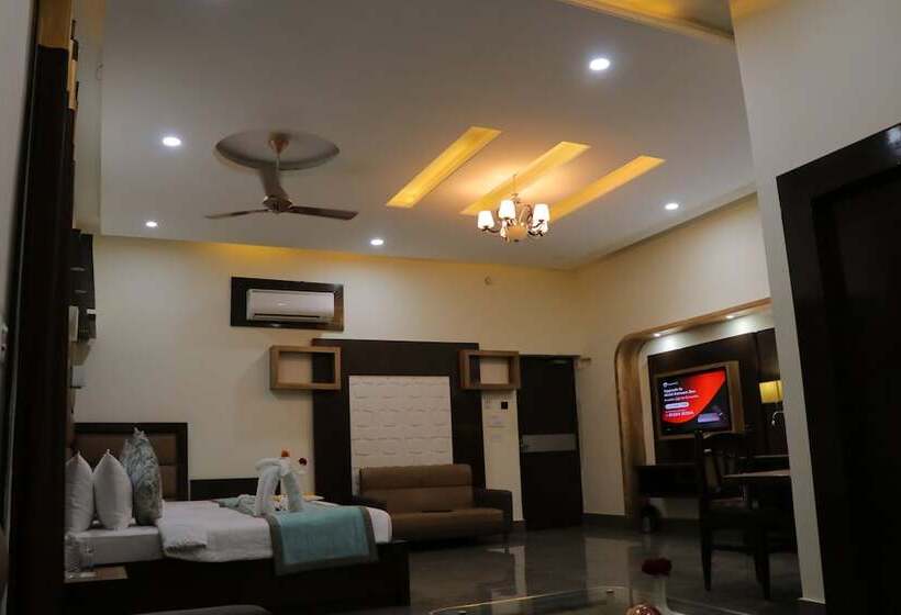 فندق Clarks Inn Express Bharatpur