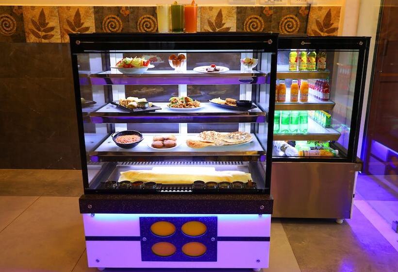 酒店 Clarks Inn Express Sirkazhi