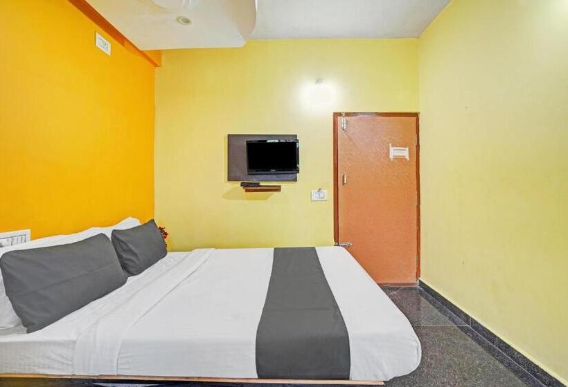 בית מלון כפרי Super Collection O Coorg