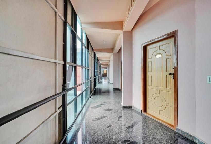 בית מלון כפרי Super Collection O Coorg