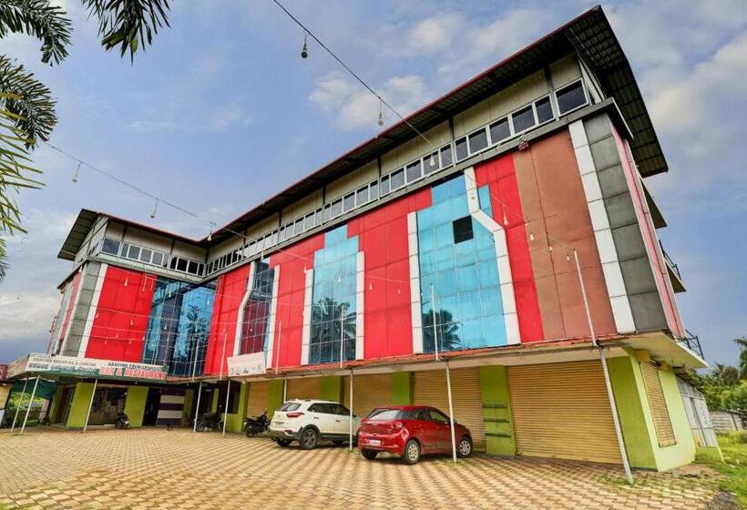 בית מלון כפרי Super Collection O Coorg