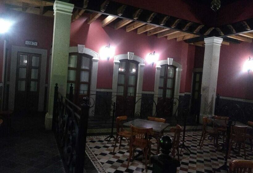 Отель Constitución