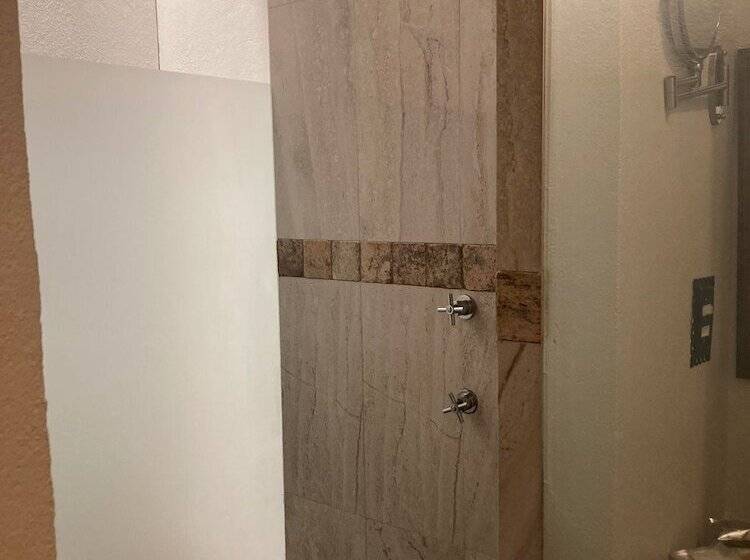 Отель Constitución