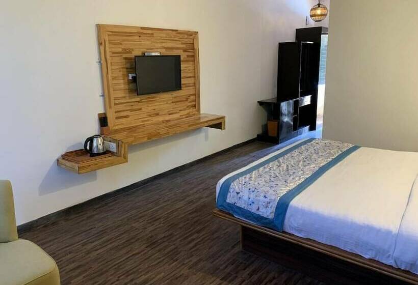 בית מלון כפרי Corbett Ambience Resort