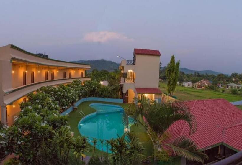 בית מלון כפרי Corbett Ambience Resort