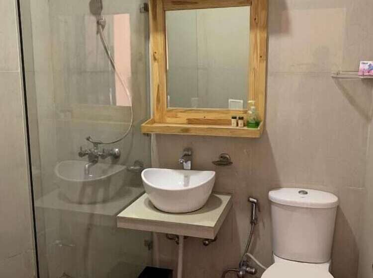 בית מלון כפרי Corbett Ambience Resort