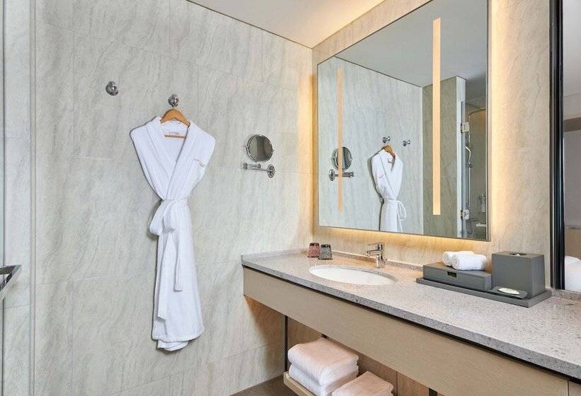 هتل Courtyard By Marriott Changchun