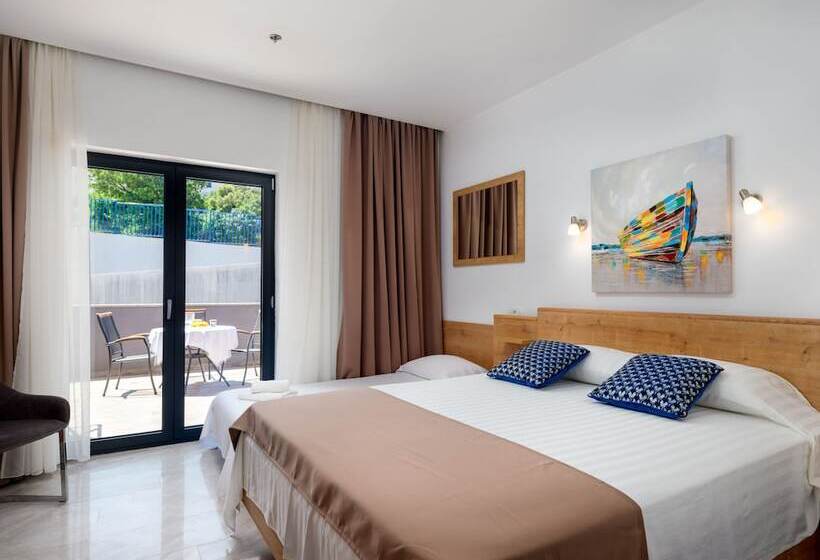 Отель D Elegant Lapad Dubrovnik