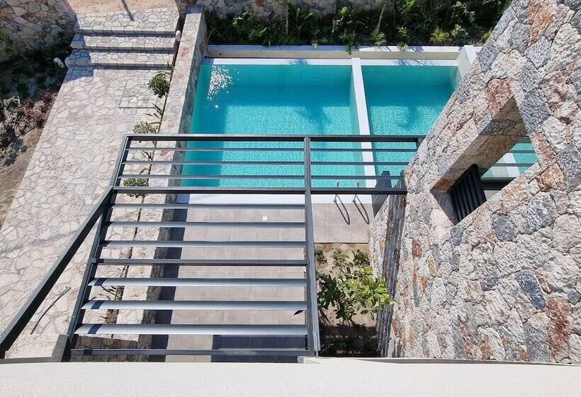 ホテル Delight Luxury Rooms