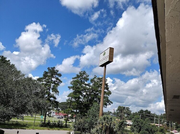 Capital O Hotel Richmond Hill/Savannah area I-95