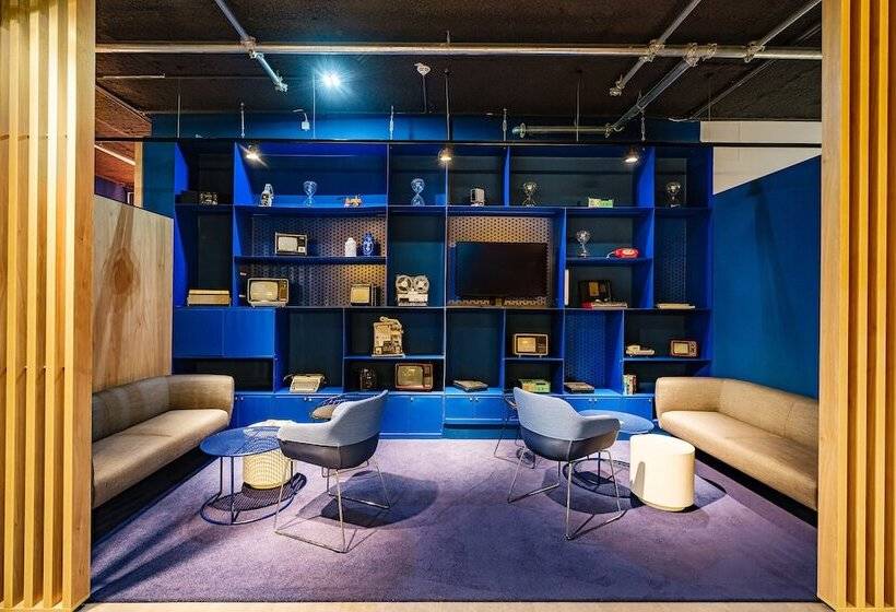 Отель Holiday Inn Express Dresden Zentrum, An Ihg