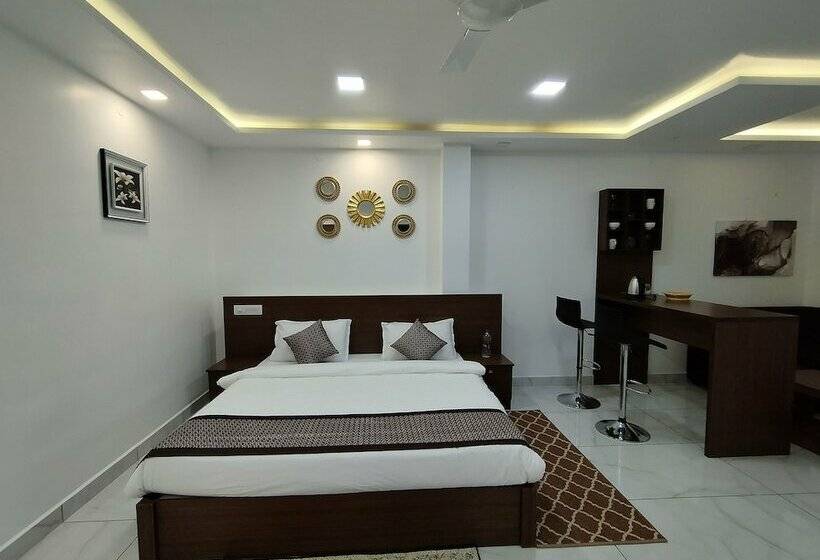 فندق Firefly Resort