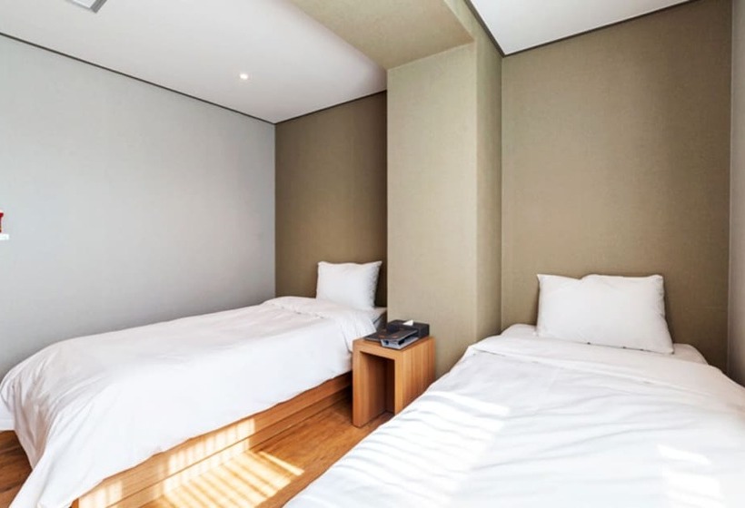 Отель Gangneung Olympia